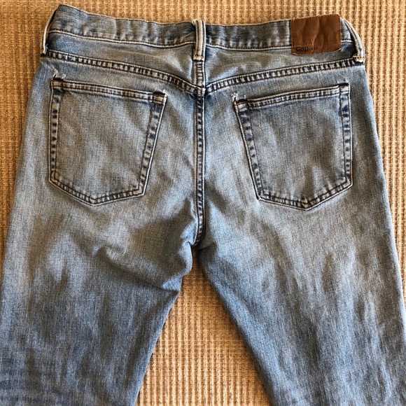 Gap Light Wash Slim Fit Jeans - Picture 5 of 5